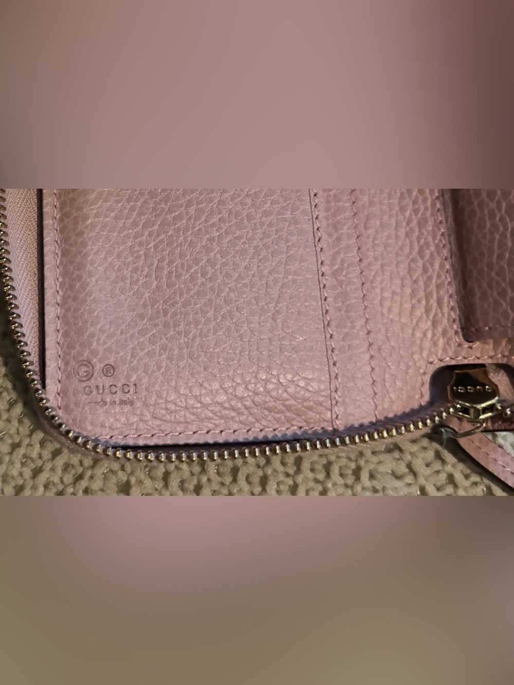 Authentic Gucci Pink Pebbled Zip Wallet - Picture 8 of 8